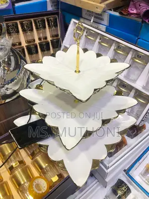 3 Tier Cupcakes Stand