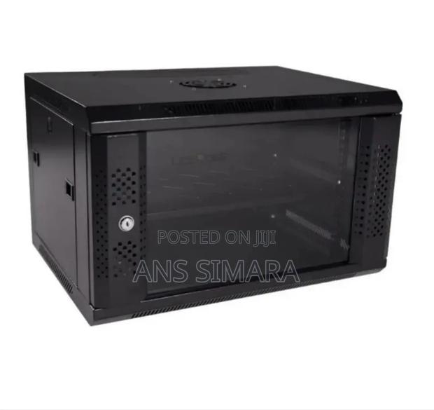 Cabinet 6u 600mm X 450mm - main view