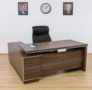 1.6 Meters Executive L-shaped Office Desk