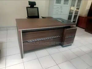 1.6 Meters Executive L-shaped Office Desk