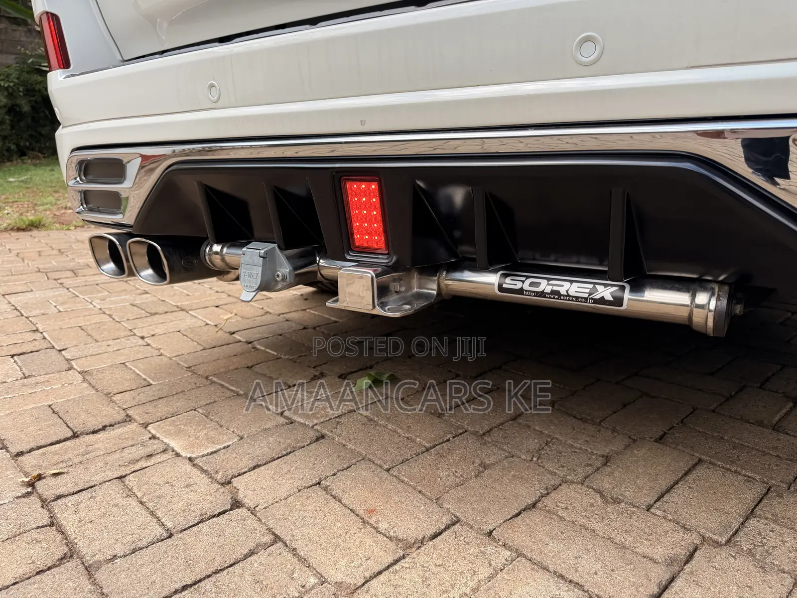 Toyota Land Cruiser 4.6 V8 ZX 2020 White