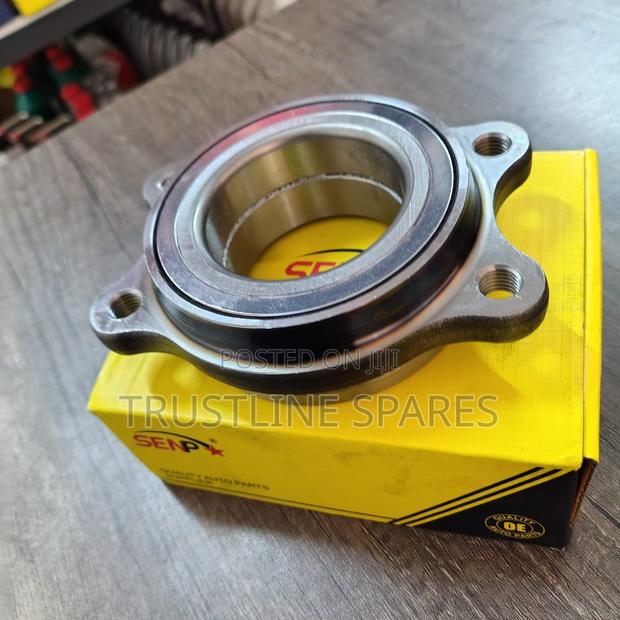 Front Wheel Bearing Hub for Audi A4, A5 Q5