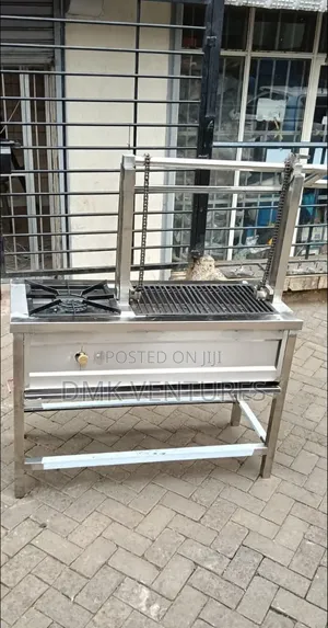 Precious Modernized Stainless Steel Choma Grill With a Single Burner