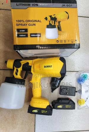 Cordless Dewalt Spraygun/ Spraygun