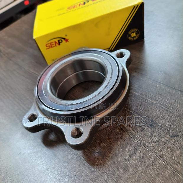 Front Wheel Bearing Hub for Audi A4, A5 Q5 - thumbnail 2