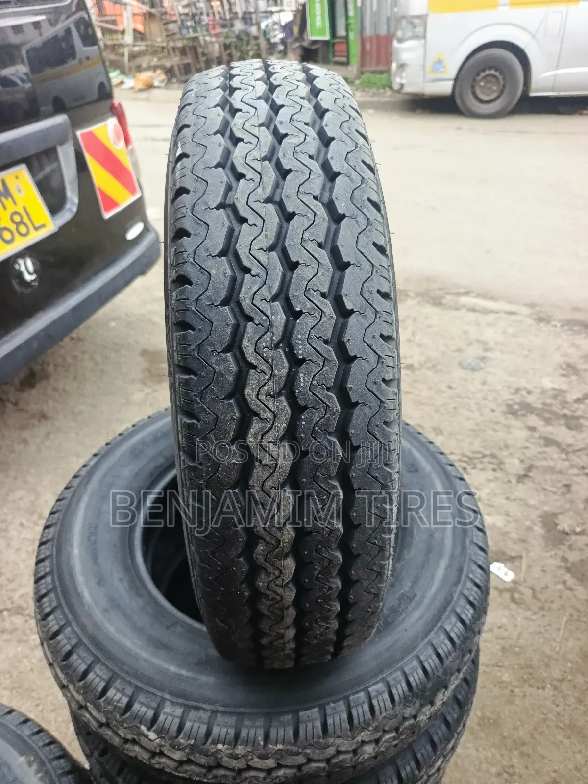 Maxxis Tires Sizes 195r15c Made In Thailand.
