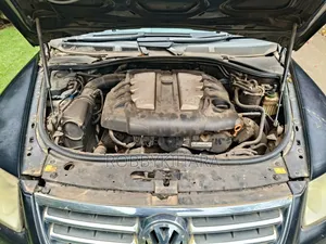 Volkswagen Touareg 2.5 R5 TDi 2006 Black