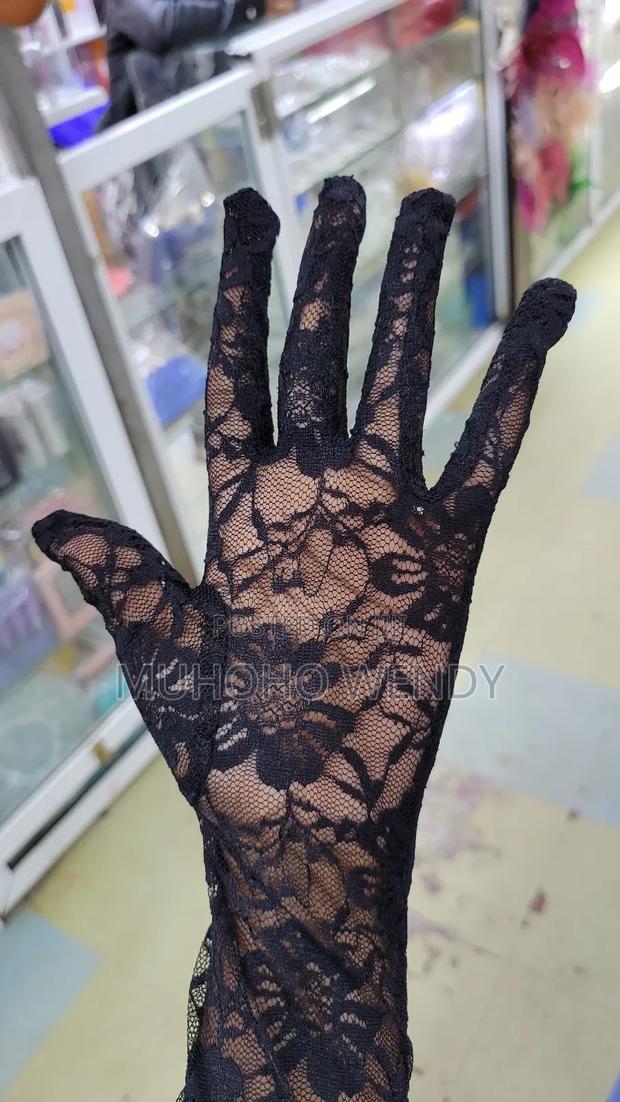 Long Black Lace Gloves - thumbnail 6