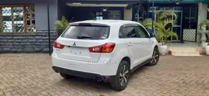 Mitsubishi RVR 2016 White