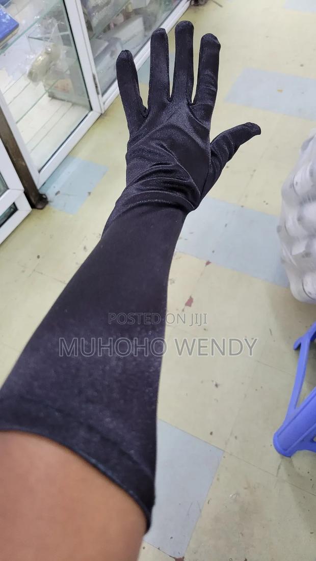 Long Silk Black Gloves - thumbnail 4