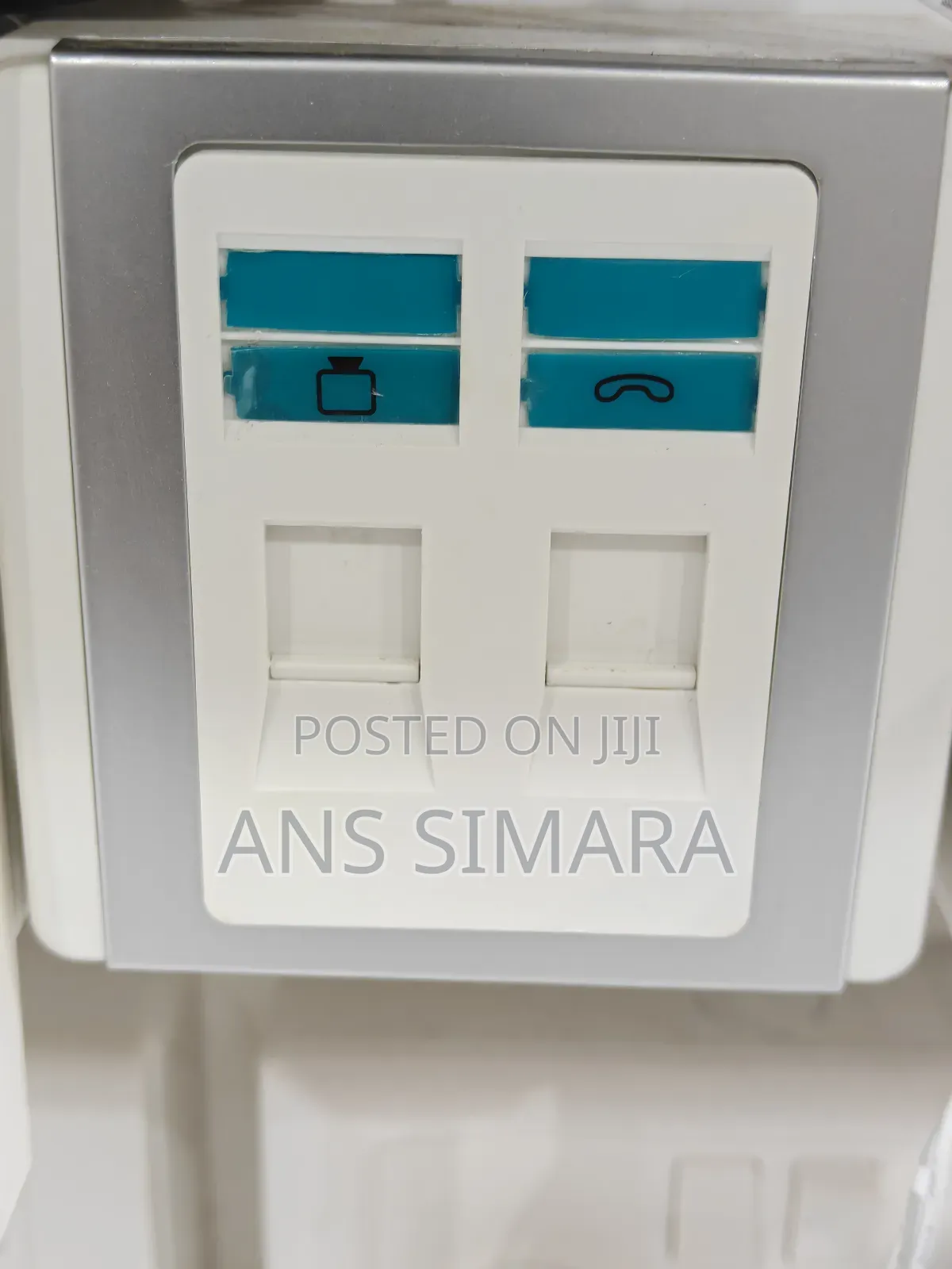 Schneider Electric Neo Series Dual Telecommunication Outlet