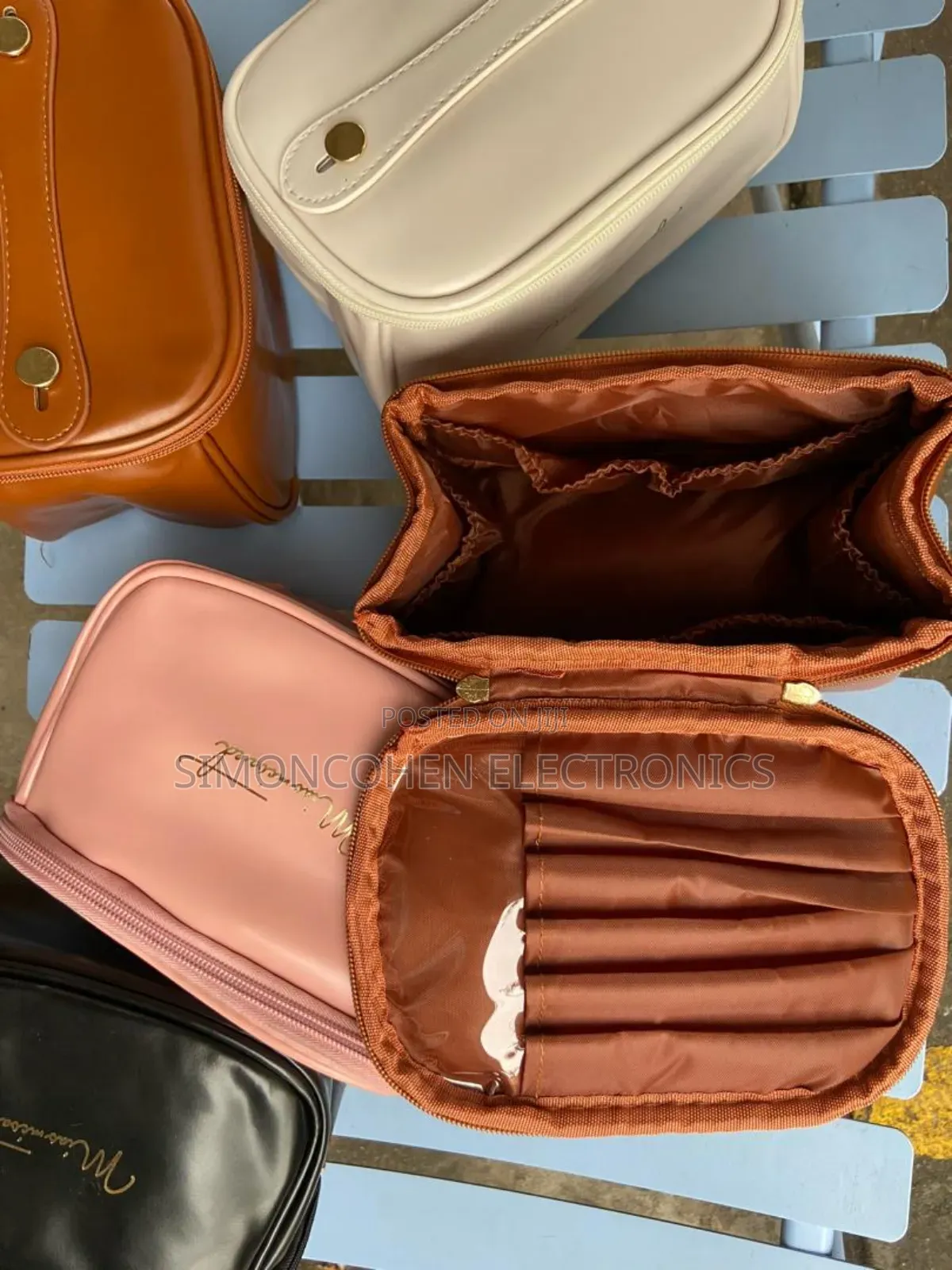 Retro Toiletries Bag