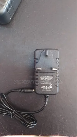 Adapter 12v 1a