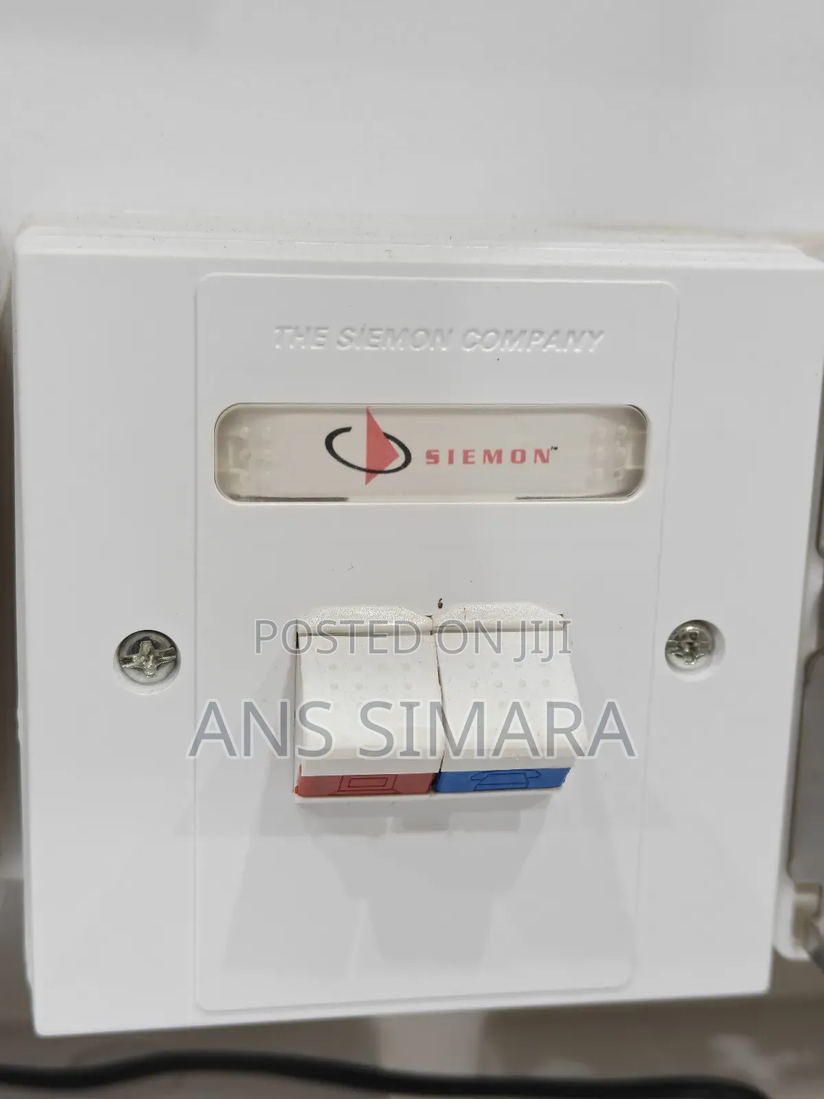 Siemon Dual-Port Networking Faceplate