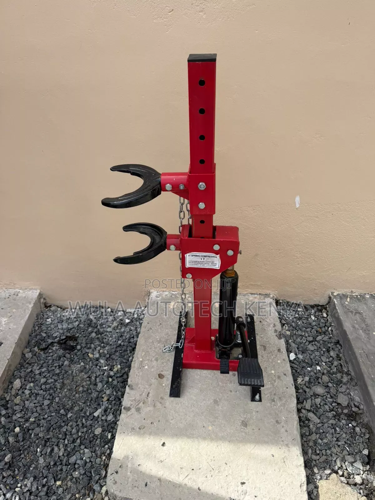 High Quality Machinery Suspension Claw Machine Sunshine Italy