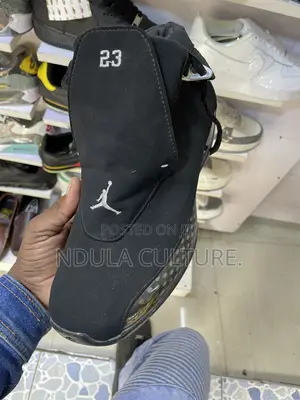 Black White Jordan 18 Sneaker