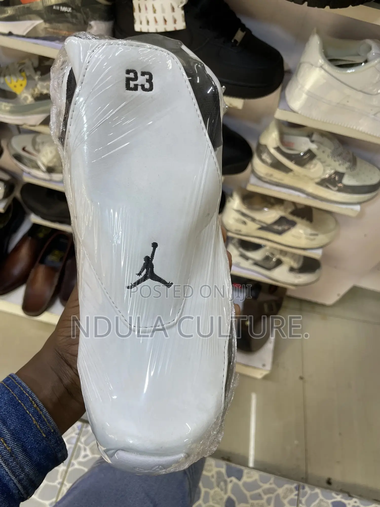 Black White Jordan 18 Sneaker