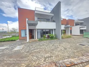 4bdrm Townhouse/Terrace in Langata Plus Dsq, Phenom Estate for sale
