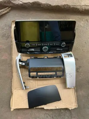 Prado J120 Radio Upgrade.