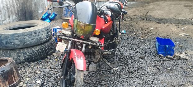 Bajaj Boxer 2019 Red - thumbnail 6