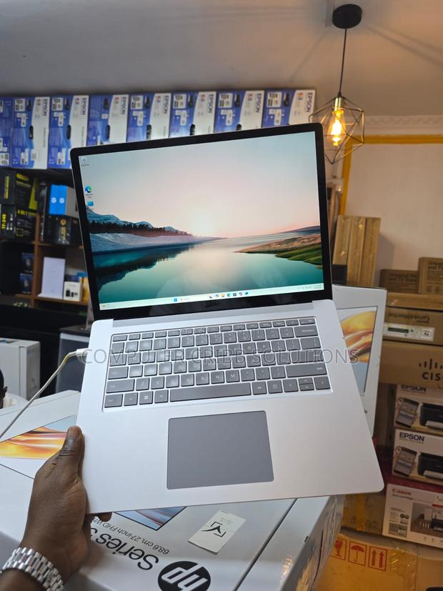 Laptop Microsoft Surface Laptop 5 8GB Intel Core i7 SSD 256GB - thumbnail 4