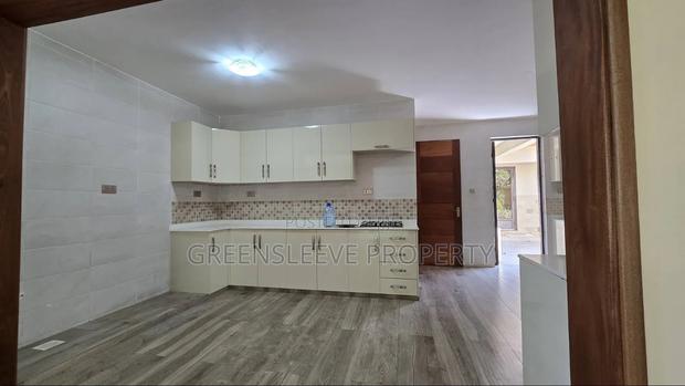 5bdrm House in Runda, Karen for rent - thumbnail 15