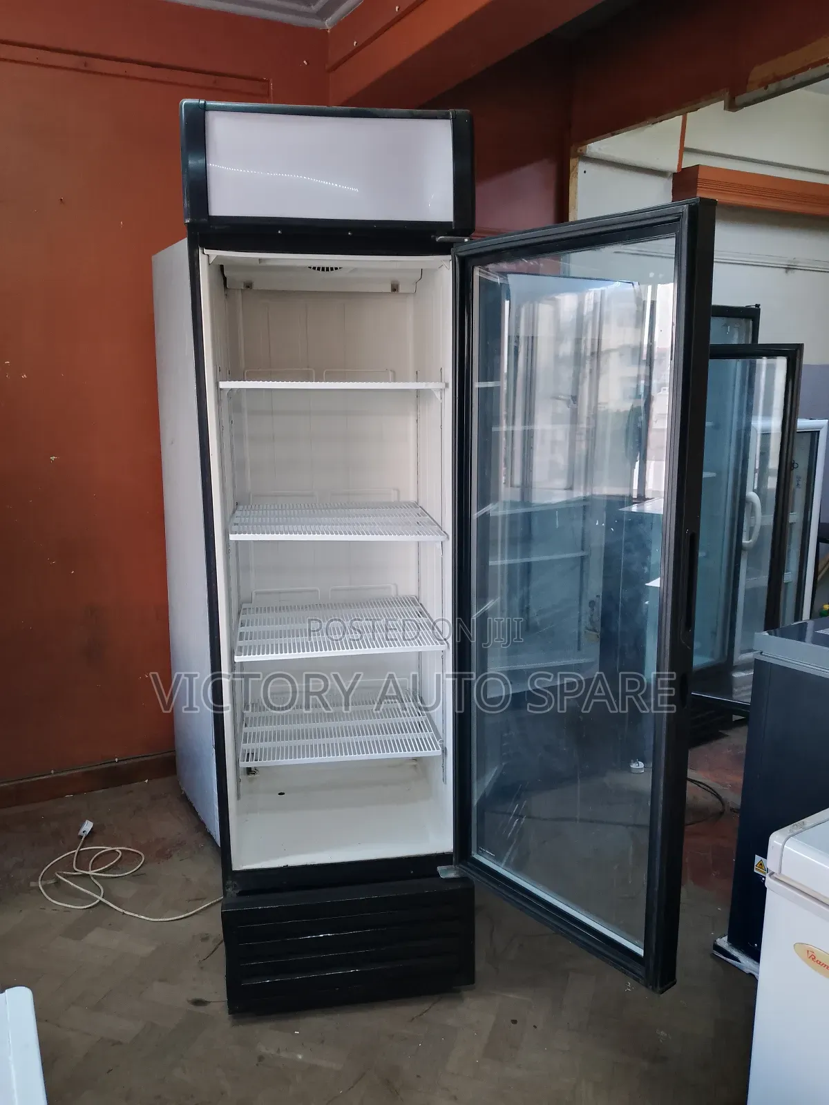 Commercial Display Fridge (In Good Condition)