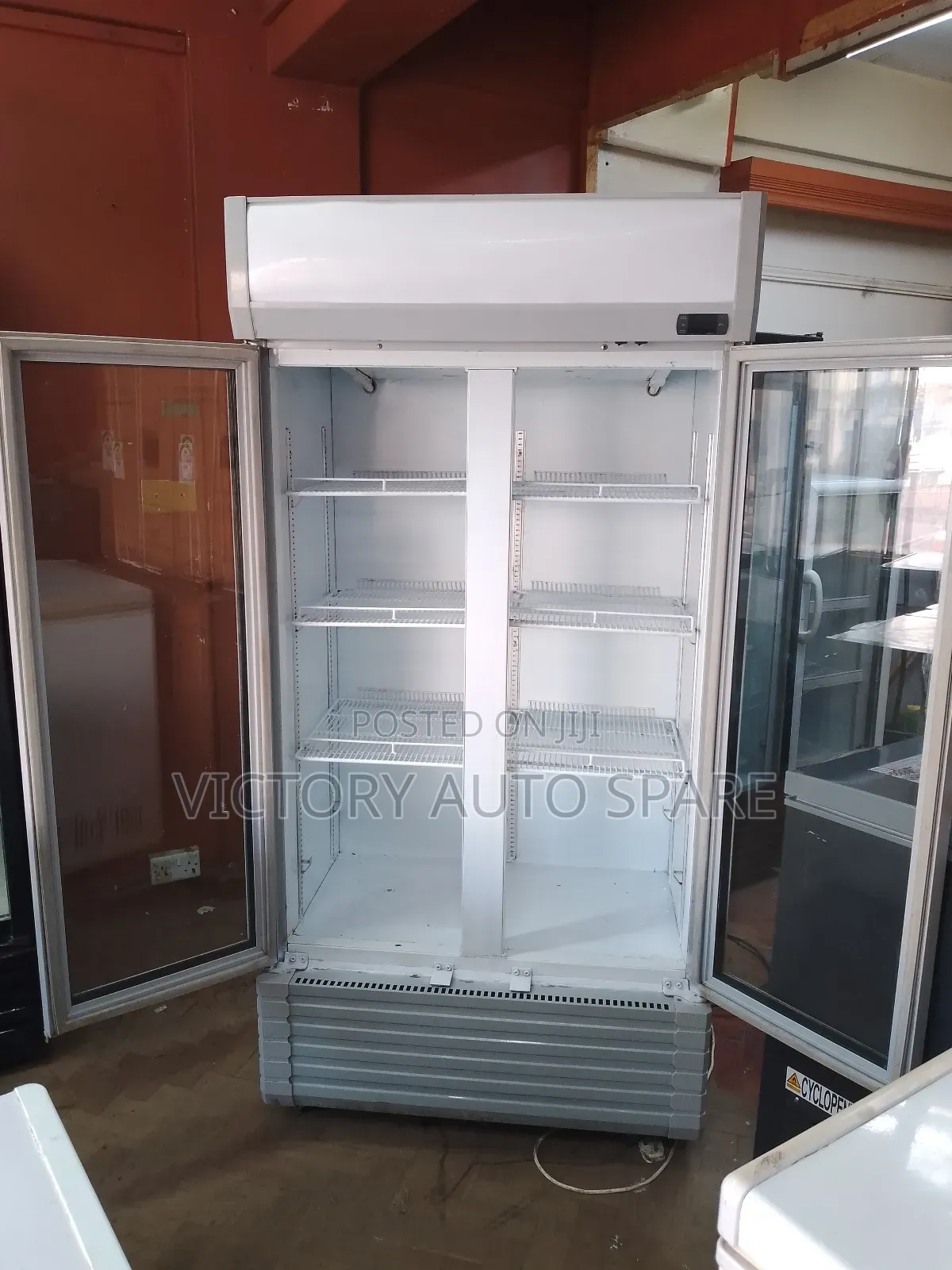 Ramtons Display Fridge (Super Clean)