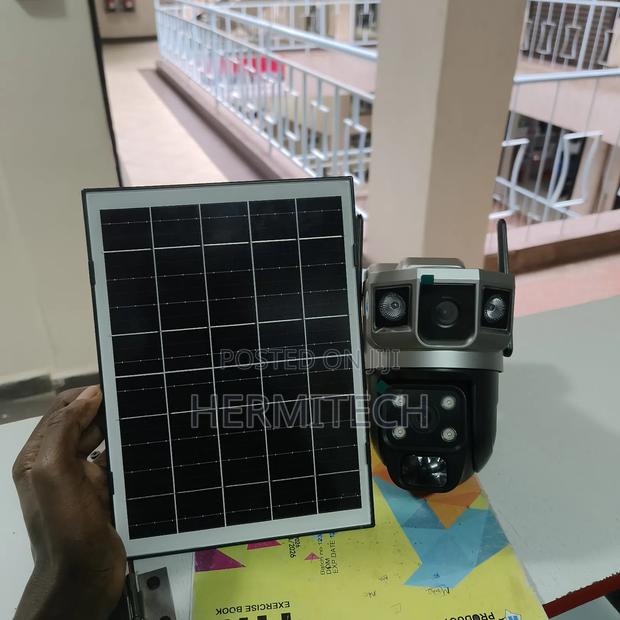 Dual Lens 4g Solar Powered PTZ Surveillance Security Camera