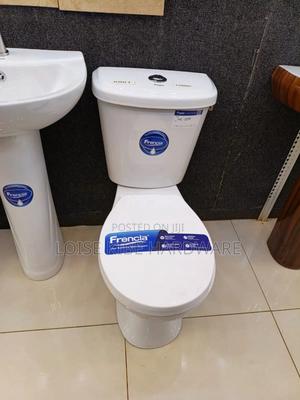 009 Wc Frencia Toilet Available