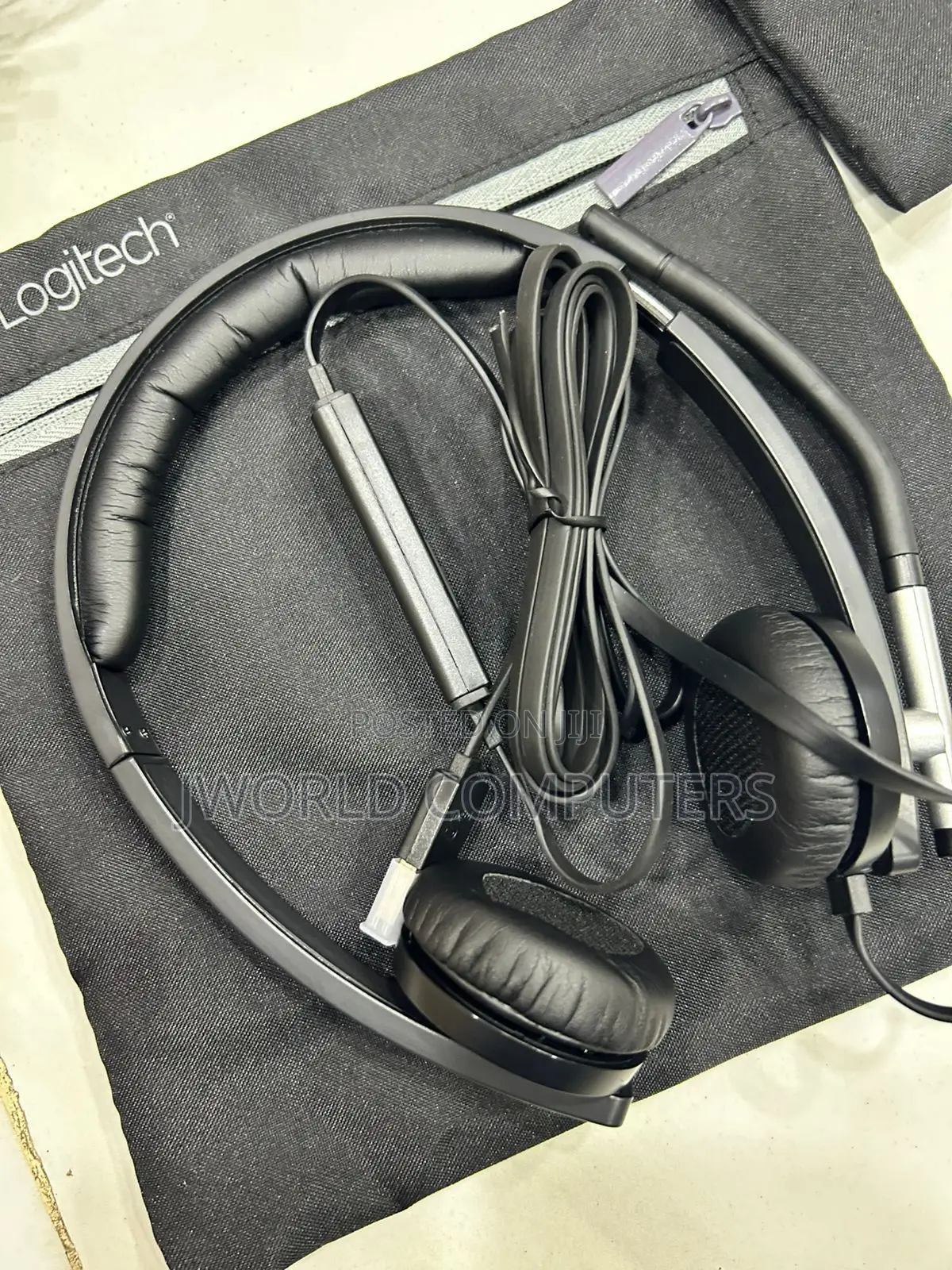Logitech H650e Headphones/ H650e With Noise Cancellation