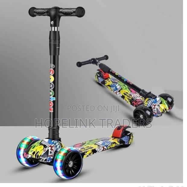 Scooter With Light Safe Stable for Kids