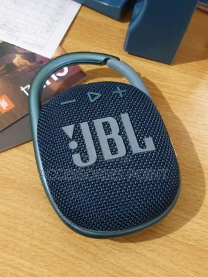 JBL Clip 4
