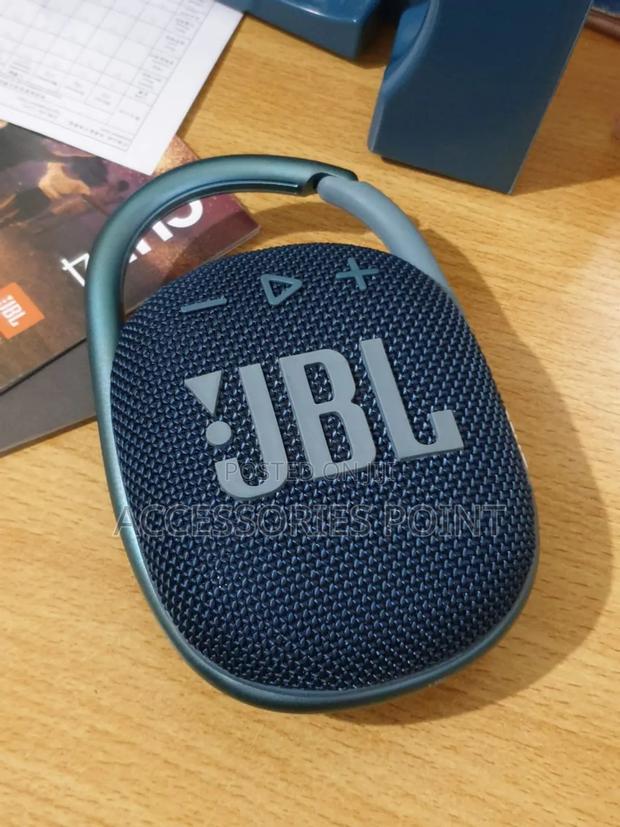 JBL Clip 4 - main view