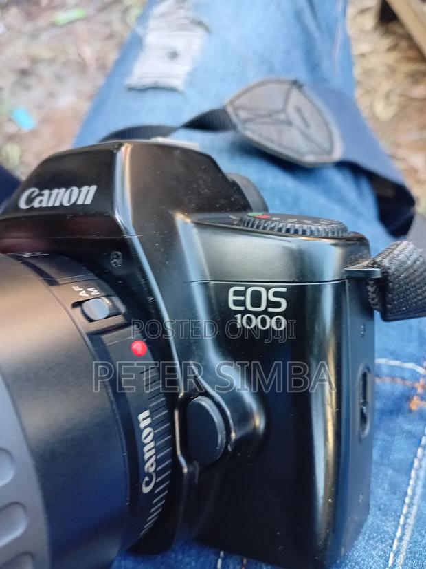 Canon Camera - thumbnail 5