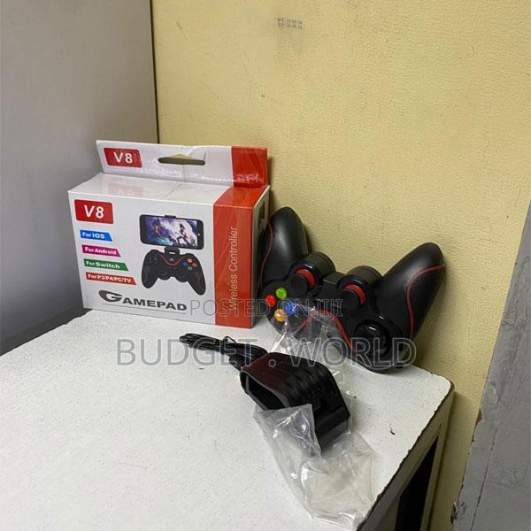 Techsuit V8 Wireless Gamepad for Android, Ps3, Pc Ios – Red - main view