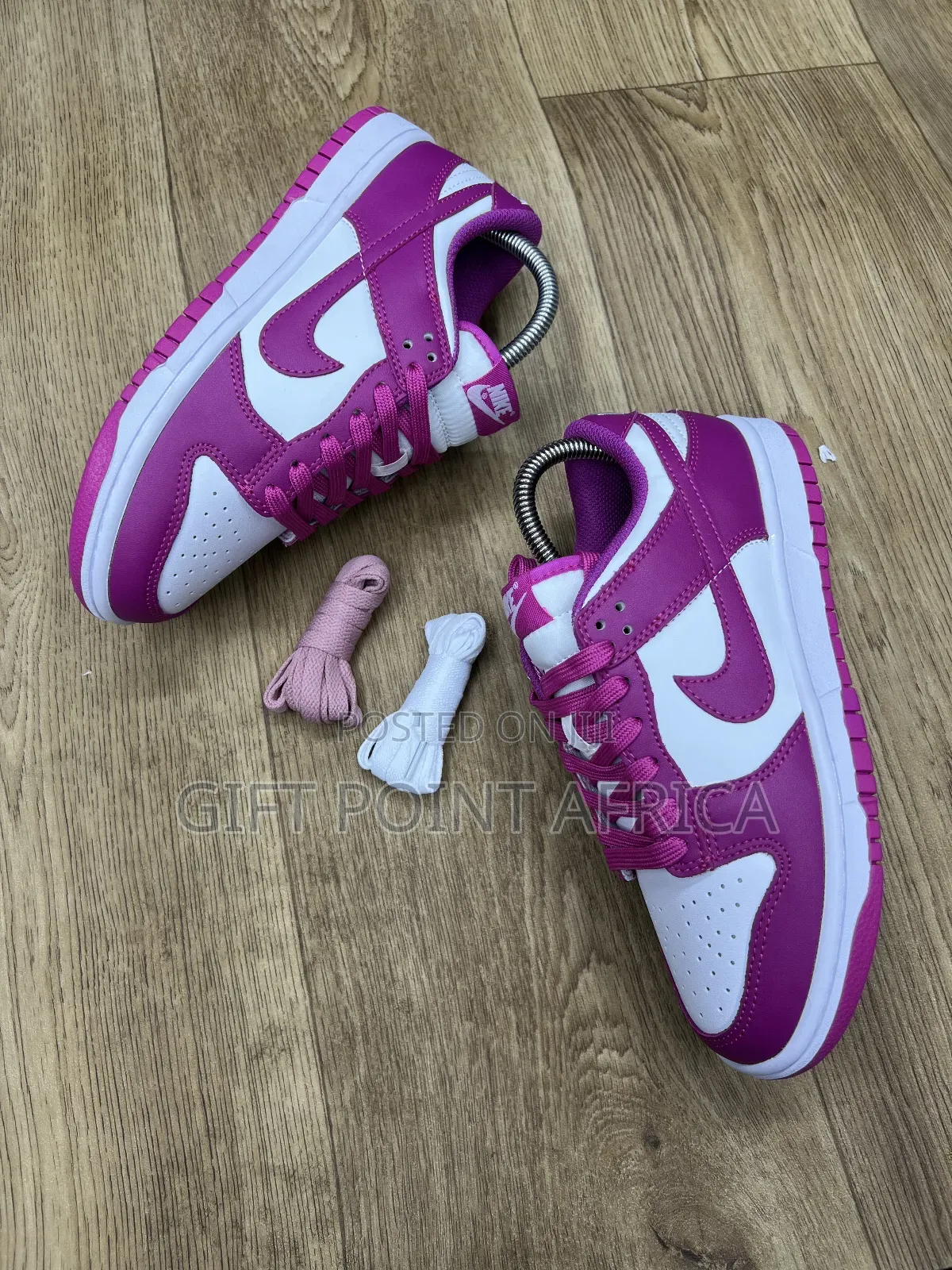 Nike Dunk Low Active Fuchsia Sneakers
