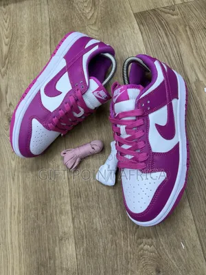 Nike Dunk Low Active Fuchsia Sneakers