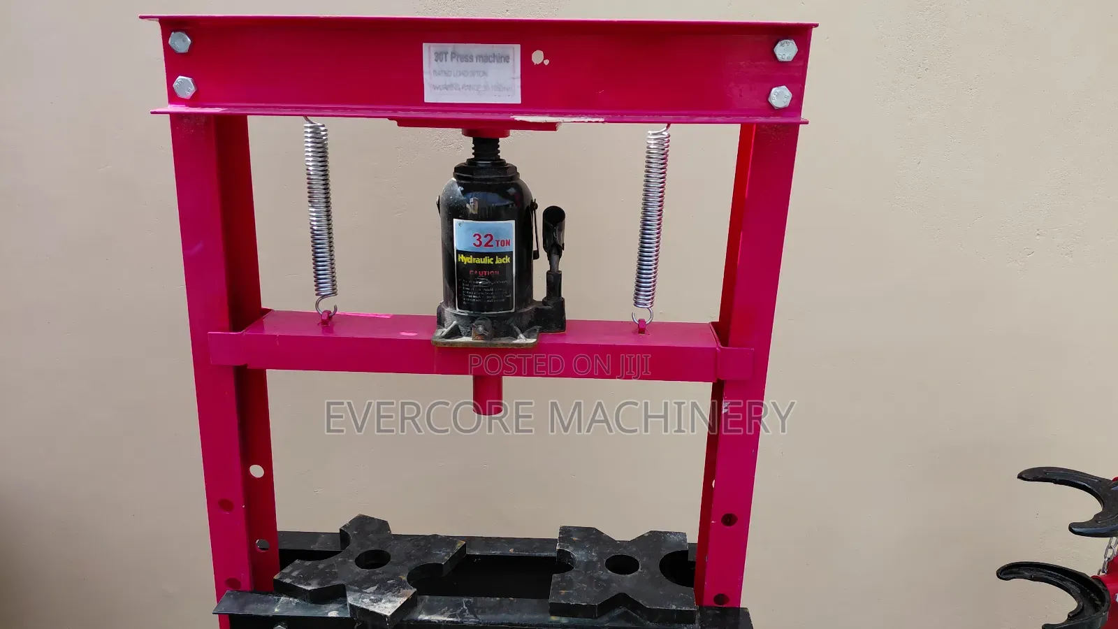 Commercial 32tonne Hydraulic Bush Bearing Press Machine .
