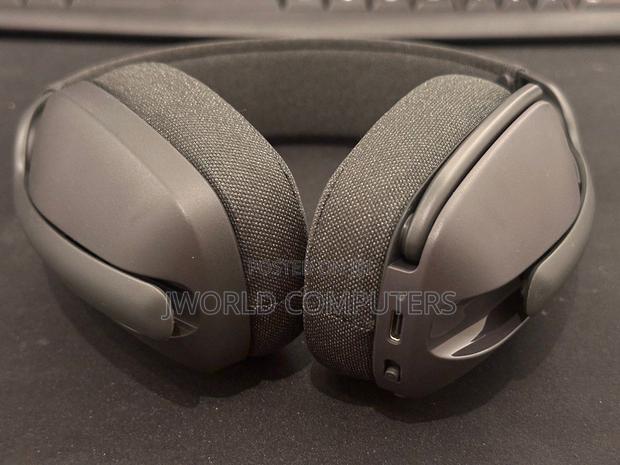 Zone Vibe 100 Logitech Zone Vibe 100 Bluetooth Headset - thumbnail 3