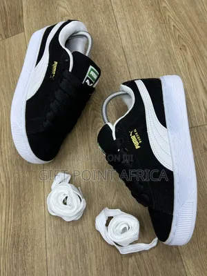 Puma Suede Xl Sneakers In Black And White.