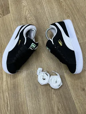 Puma Suede Xl Sneakers In Black And White.