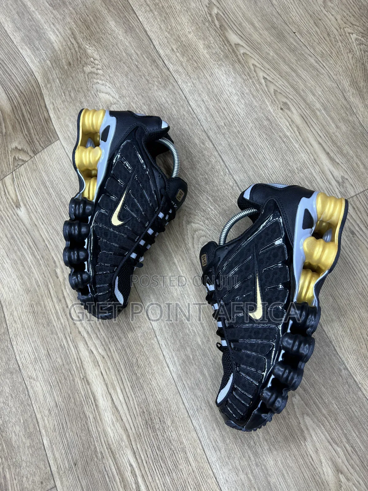 Nike Shox Tl Neymar Jr. 'black Gold' Sneakers.