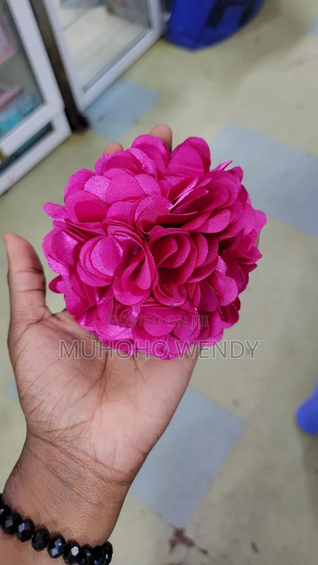 Hot Pink Flower Clips - main view