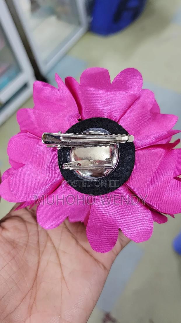 Hot Pink Flower Clips - thumbnail 2