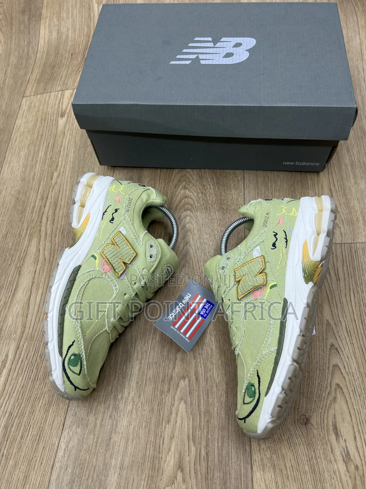 Bryant Giles X New Balance 2002r Sneakers
