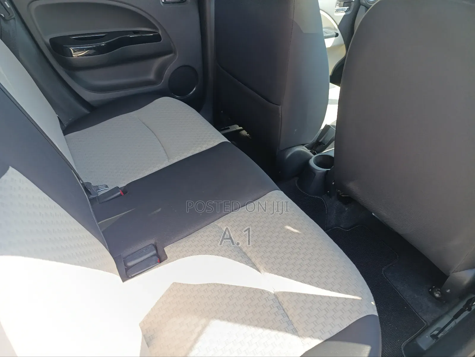 Mitsubishi Mirage SE 2018 Black