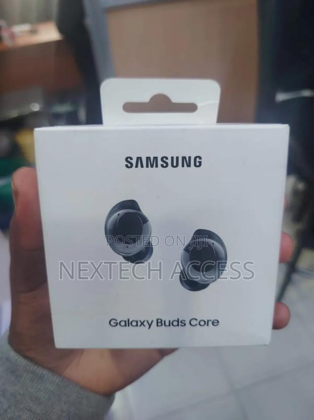 Samsung Galaxy Buds Core - main view