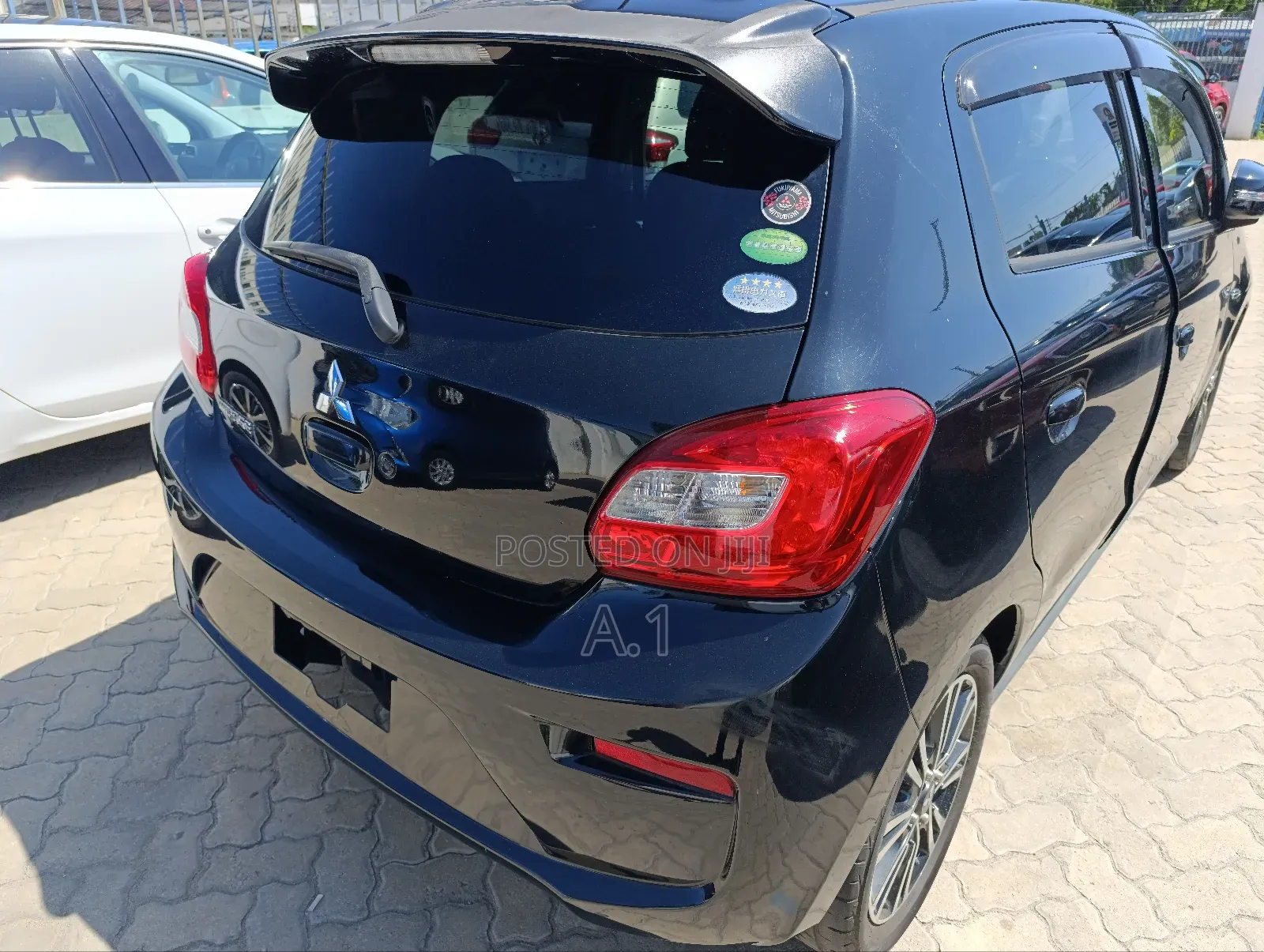 Mitsubishi Mirage SE 2018 Black