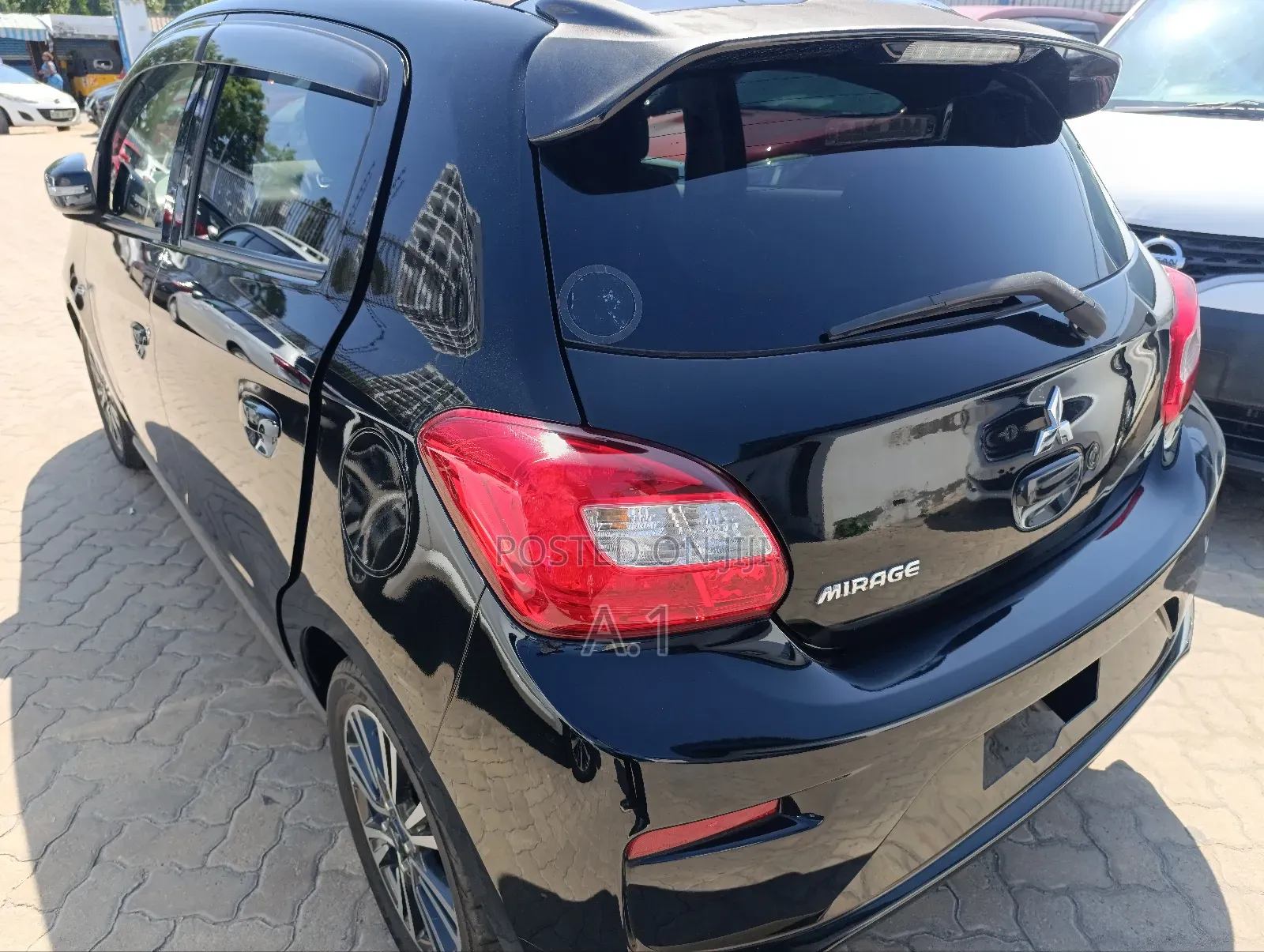 Mitsubishi Mirage SE 2018 Black